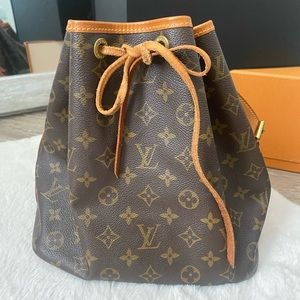 Authentic Louis Vuitton Noe PM in Monogram